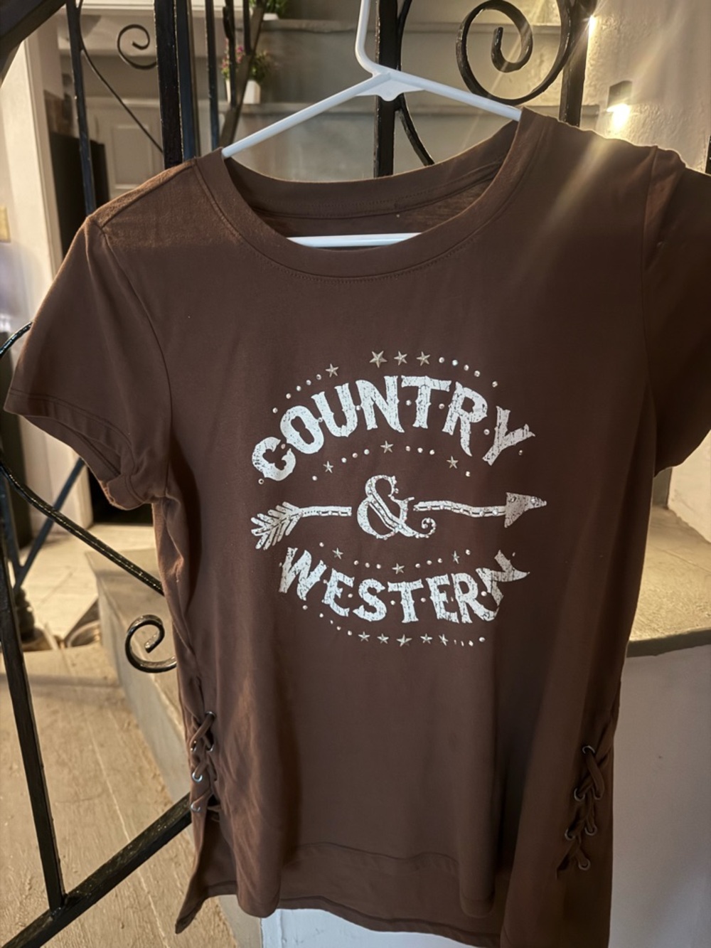 Country & Western Graphic Tee - Brown